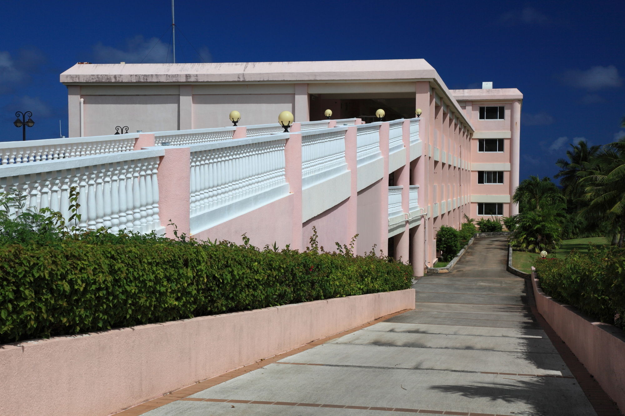 Mariana Resort And Spa Saipan Exterior photo