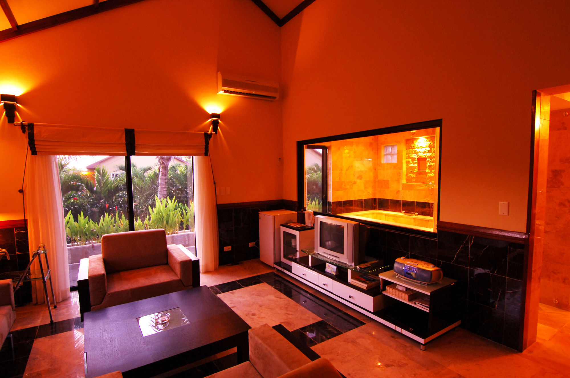 Mariana Resort And Spa Saipan Exterior photo